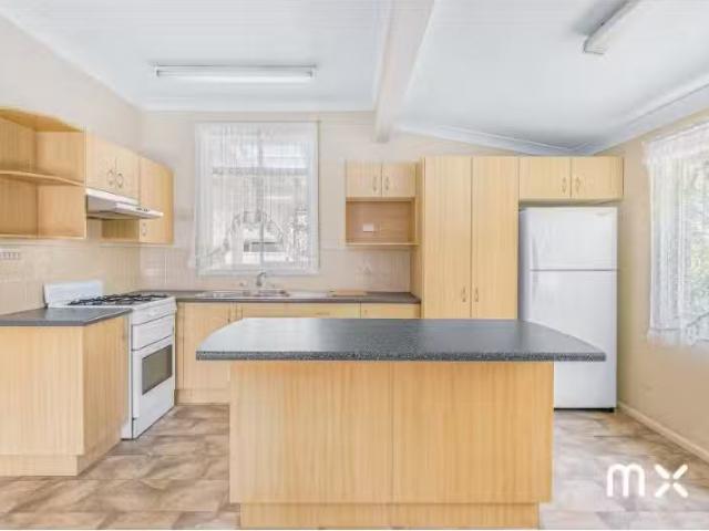 House for rent in Wollongong West, New South Wales