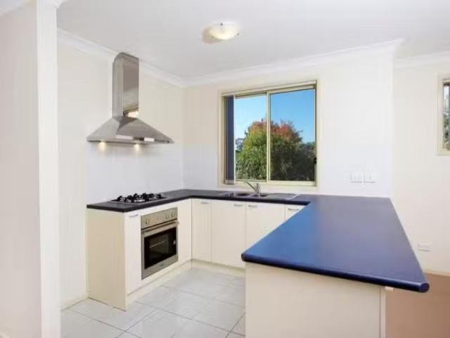Condo for rent in Sydney, New South Wales
