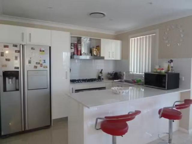House for rent in Oxley Park, New South Wales