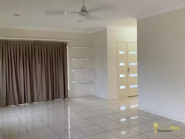 House for rent in Redlynch, Queensland