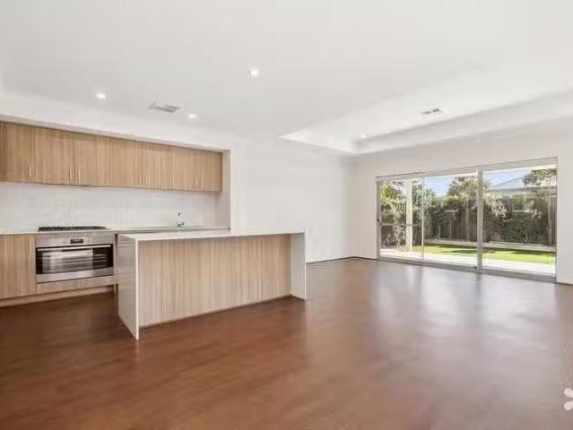 House for rent in Kardinya, Western Australia