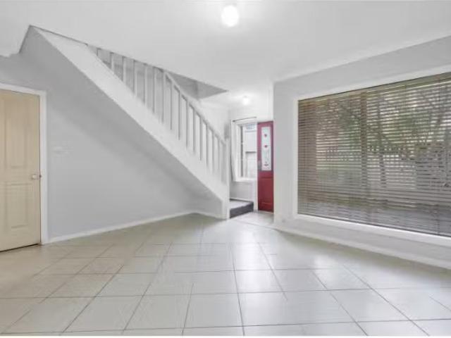 Condo for rent in Kingswood, New South Wales