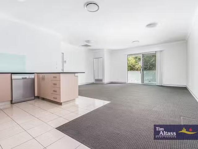 Apartment for rent in Toombul, Queensland
