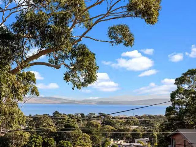 House for rent in Tasmania