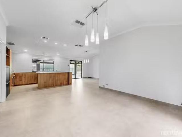 House for rent in Nullawarre, Victoria