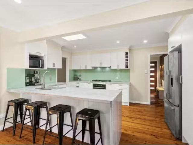 House for rent in Wollongong West, New South Wales