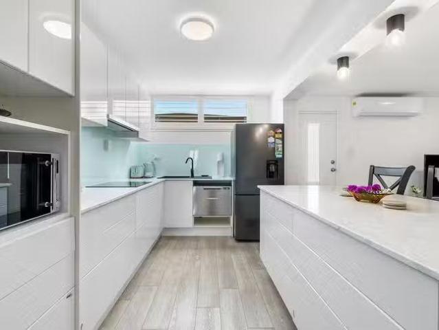 Apartment for rent in Toombul, Queensland