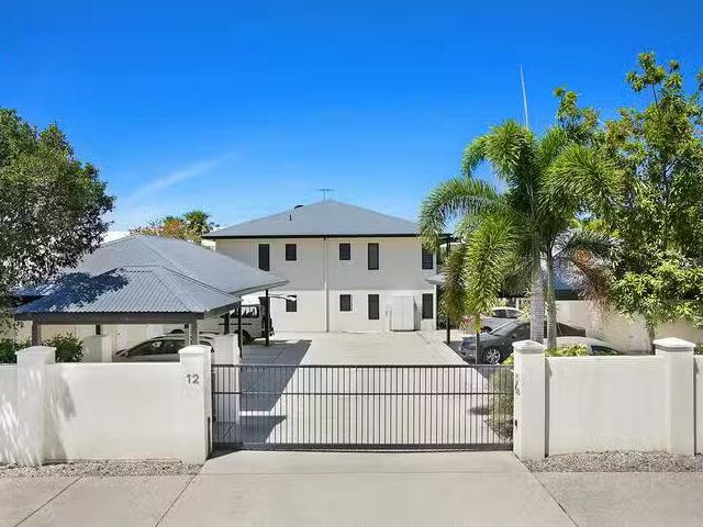 Apartment for rent in Kewarra Beach, Queensland