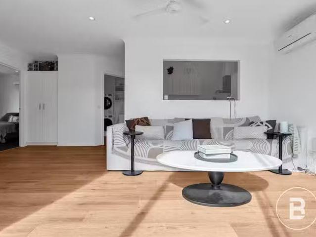 Apartment for rent in Darley, Victoria