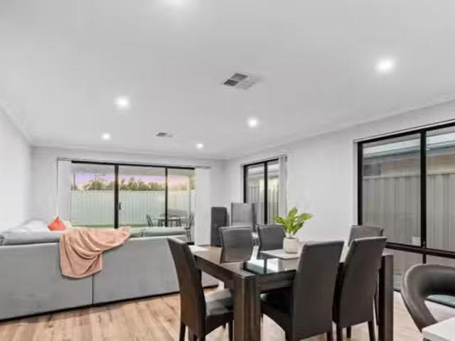 House for rent in Piara Waters, Western Australia