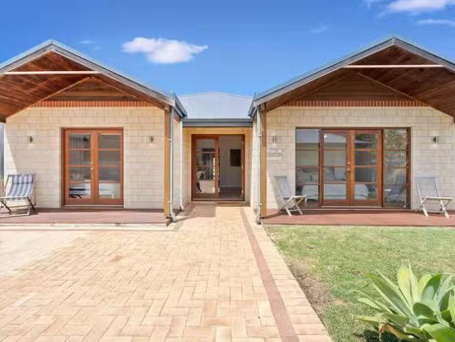 House for rent in Quinns Rocks, Western Australia