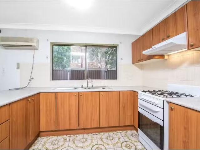 Condo for rent in Sydney, New South Wales