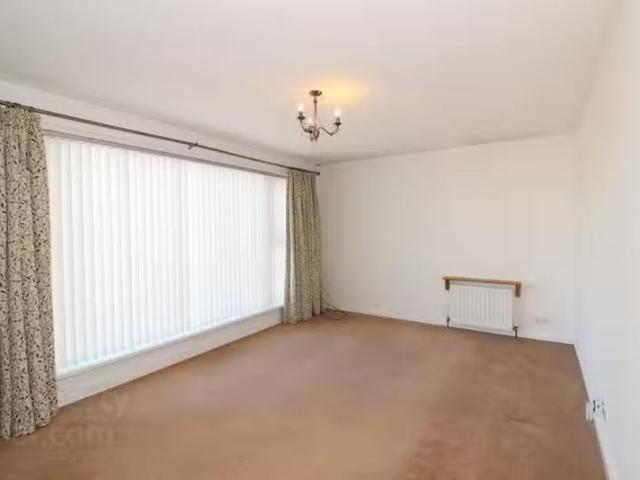 House to rent in Gorteeny, Connacht