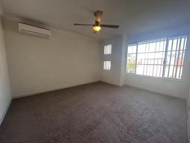 House for rent in Pearsall, Western Australia