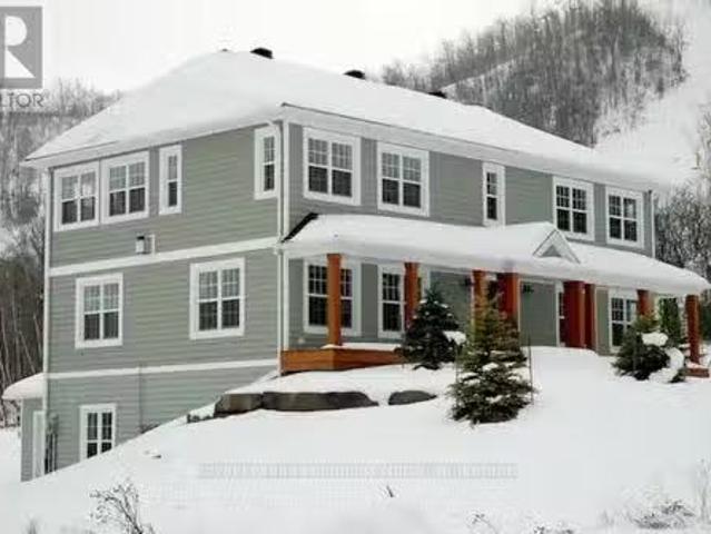 House for rent in Ontario