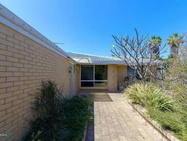 House for rent in Quinns Rocks, Western Australia