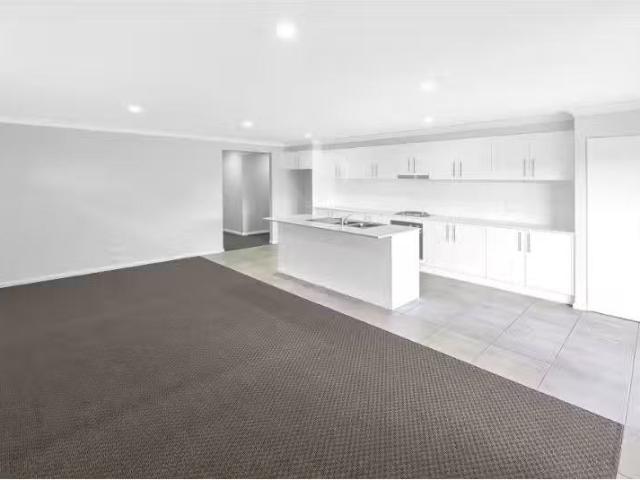 House for rent in Caerleon, New South Wales