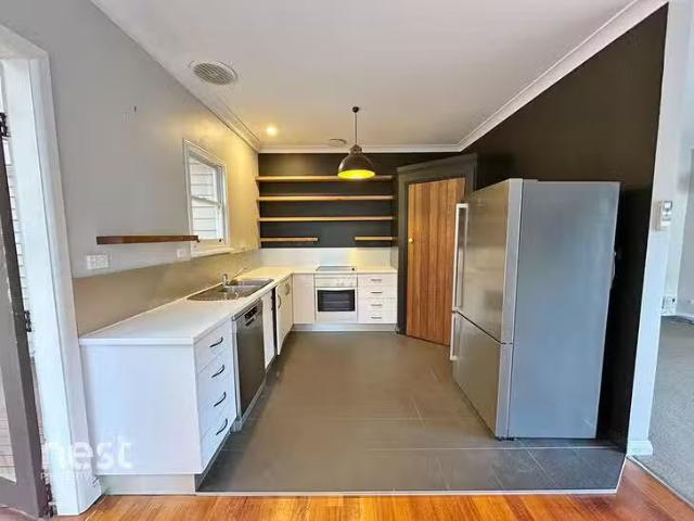 House for rent in Camerons Creek, Victoria