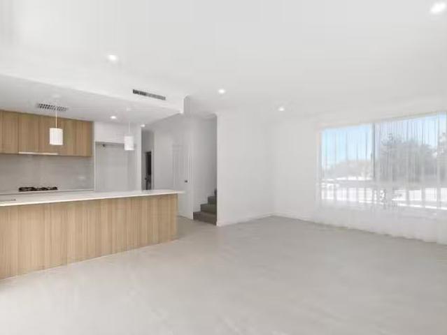 House for rent in Duncraig, Western Australia