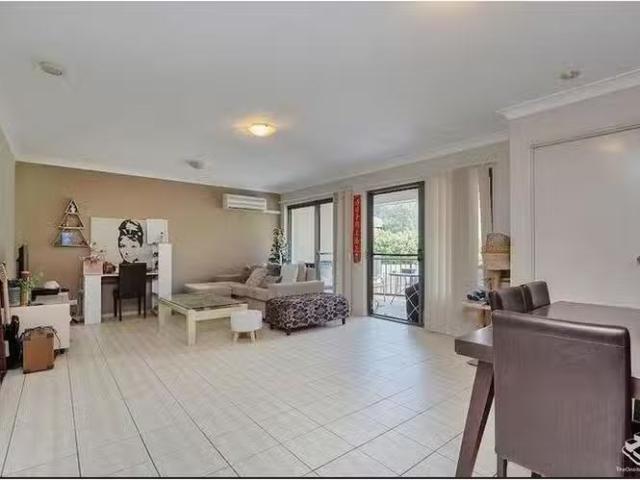 Apartment for rent in Toombul, Queensland