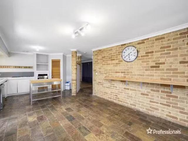 House for rent in Marangaroo, Western Australia