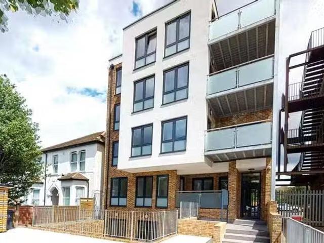 Apartment for rent in Greater London