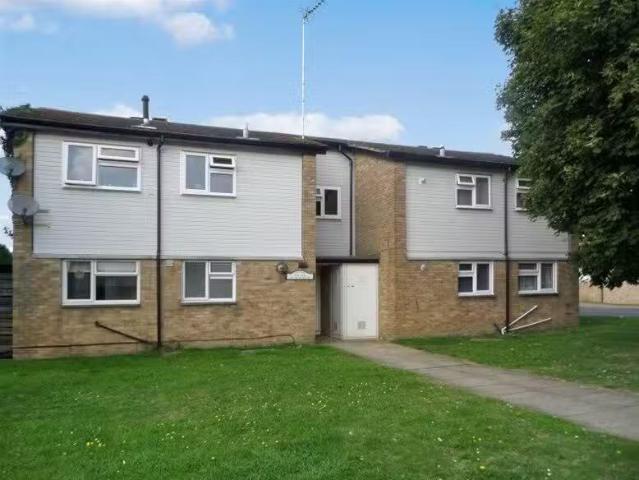 House for rent in Five Acres, Hertfordshire
