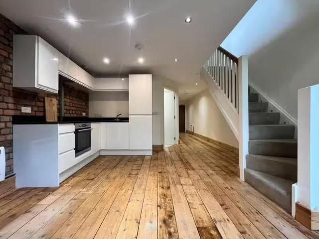 House for rent in Saltmead, Falcon Lodge