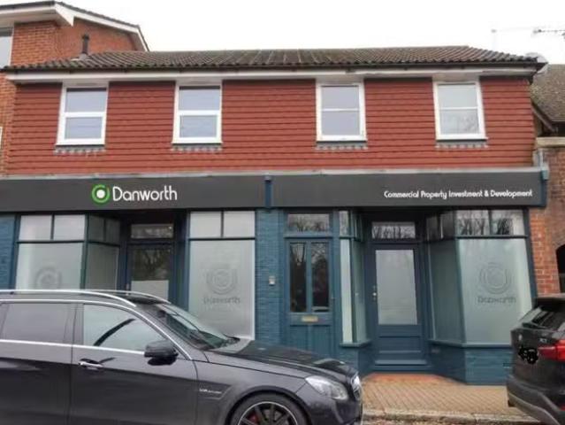 House for rent in Perryfields, West Sussex
