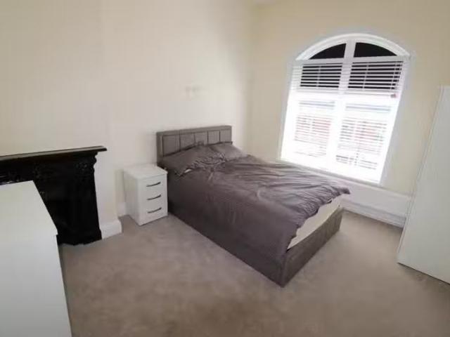 House for rent in Beamhurst, Staffordshire