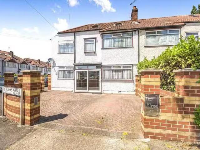 House for rent in New Malden, Greater London