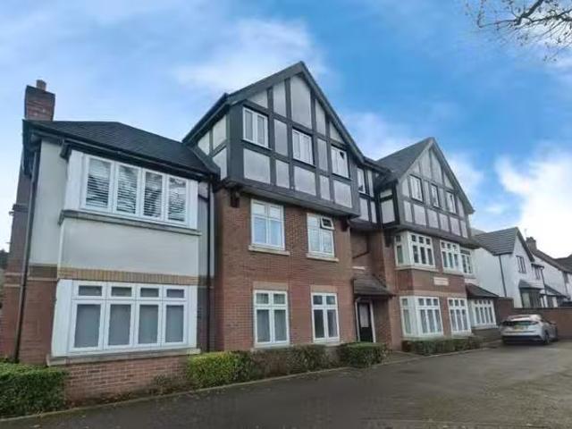 Apartment for rent in Blossomfield, West Midlands