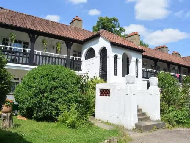Apartment for rent in Manor Park, Epsom