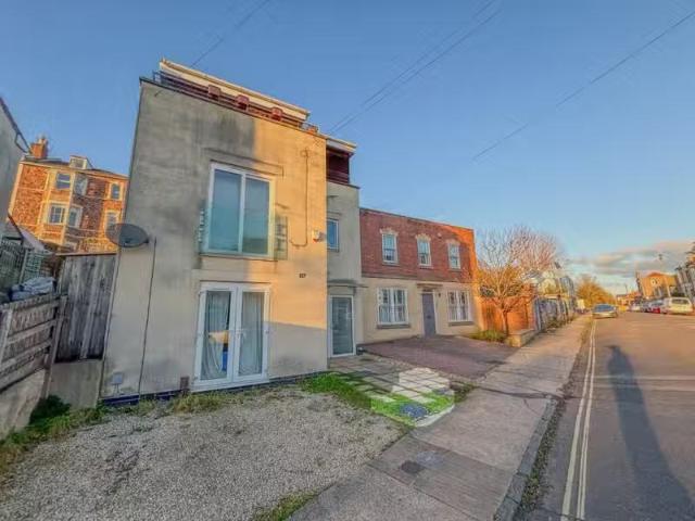 Apartment for rent in Feckenham, City Of Bristol