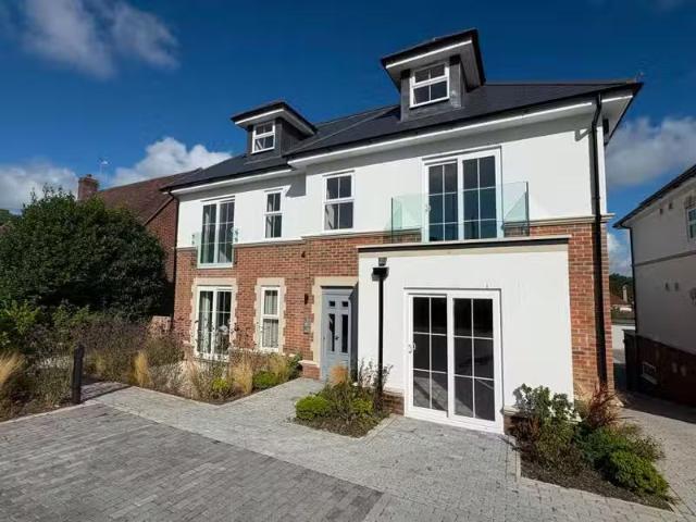 Apartment for rent in Upton
