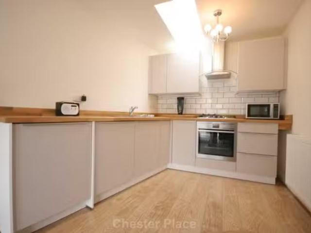 House for rent in Cheshire