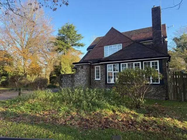 House for rent in London Borough of Croydon, Sanderstead
