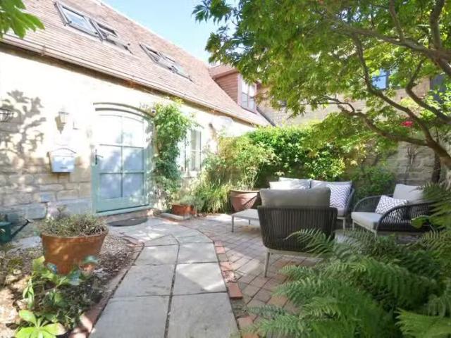 House for rent in Prestbury, Golden Valley