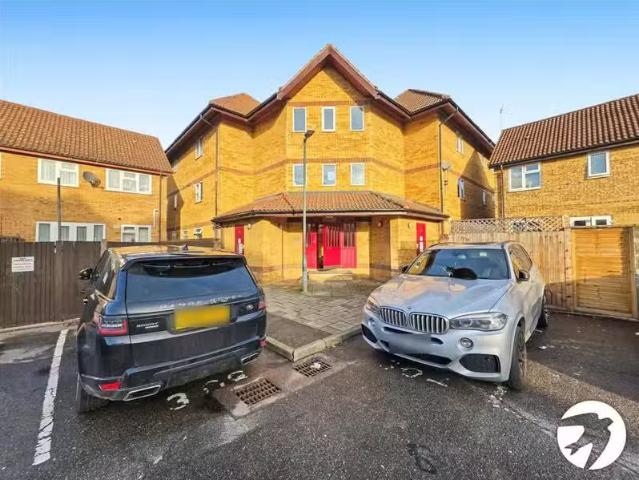 House for rent in Slade Green, Greater London