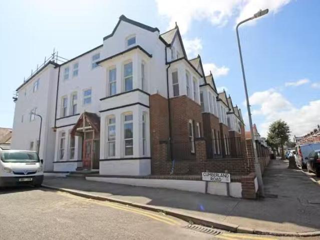 House for rent in Cliftonville West, Acol