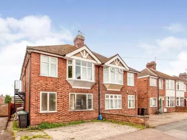 House for rent in Barnwell, Arbury