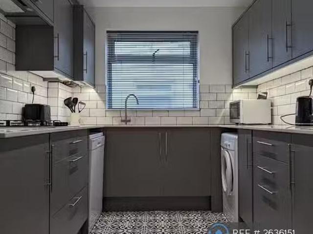 House for rent in Fishersgate, West Sussex