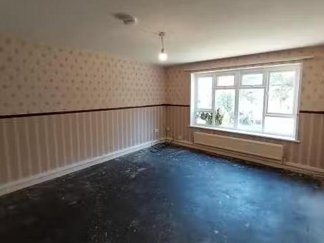 House for rent in Pellon, Halifax