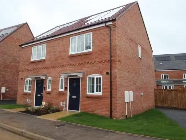 House for rent in New Bilton, Warwickshire
