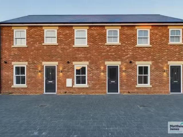 House for rent in Manor Park, Greater London