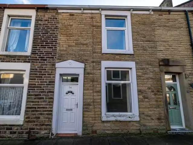House for rent in Oakenshaw, Backburn