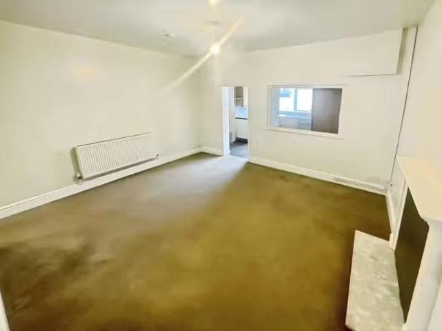 House for rent in Oakenshaw, Backburn