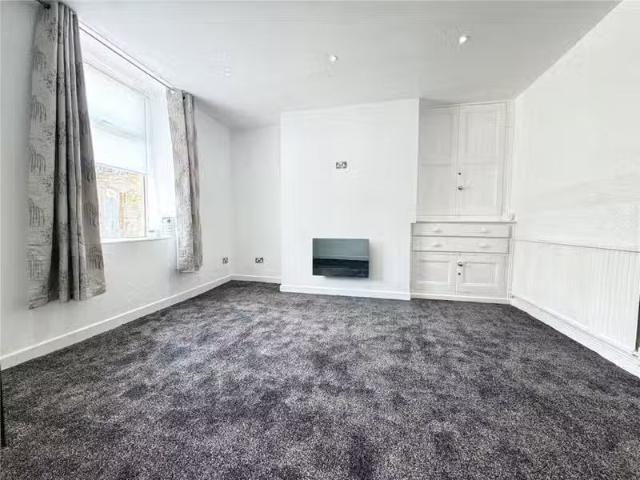 House for rent in Lane Side, Irwell Vale