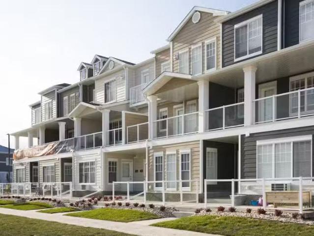 Condo for rent in East St. Paul, Manitoba