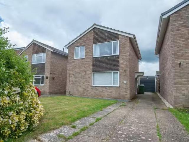 House for rent in Overslade, New Bilton
